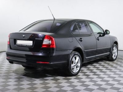 Skoda Octavia, 1.4 л, МКПП, 2009 фото 7