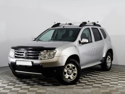 Renault Duster, 2.0 л, АКПП, 2014 фото 3