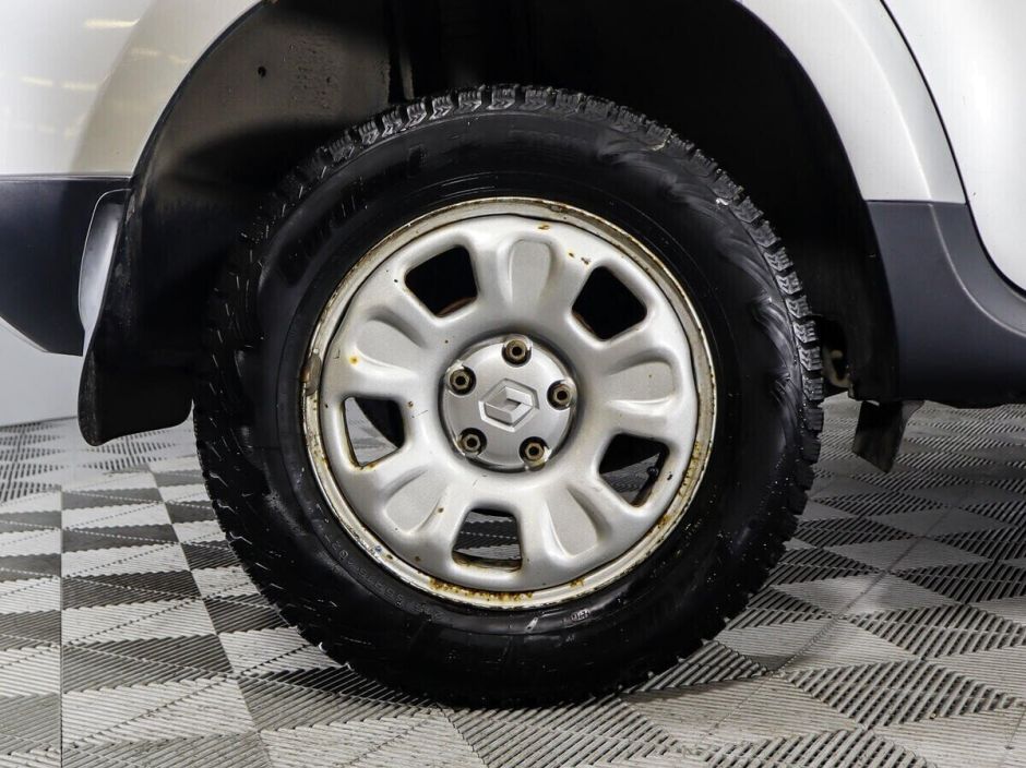 Renault Duster, 2.0 л, АТ, 2014 фото 1