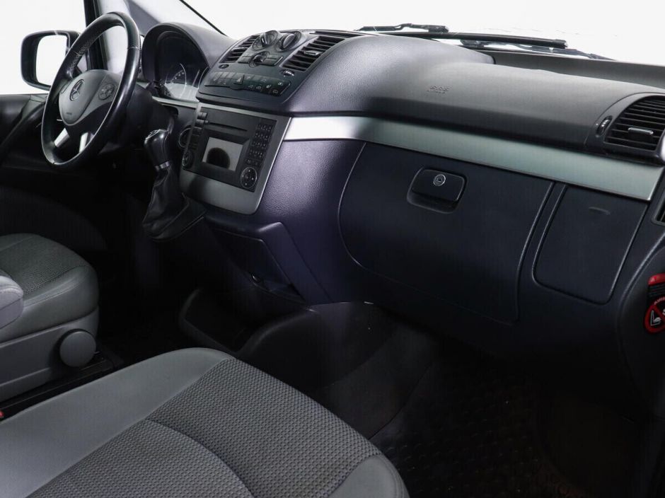 Mercedes-Benz Viano, 2.1 л, АТ, 2012 фото 10