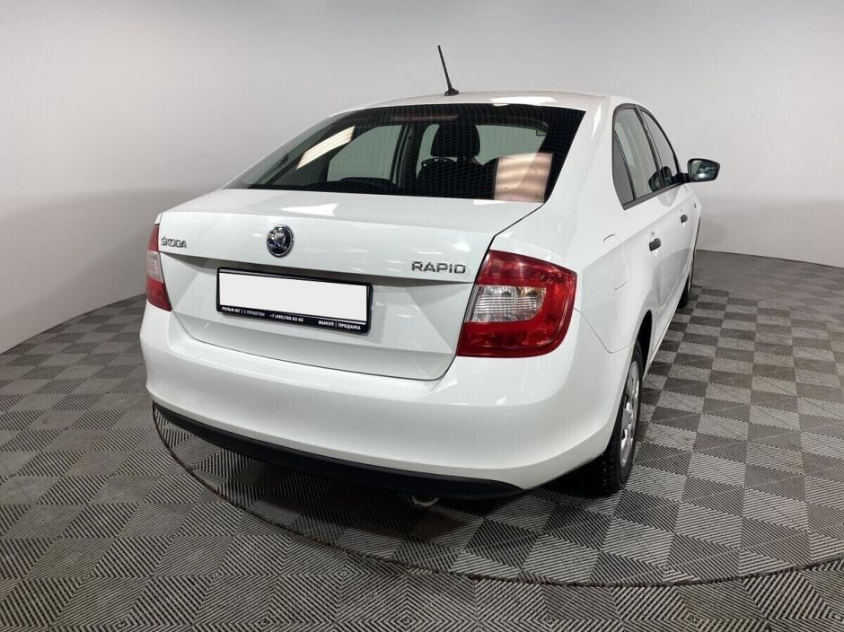 Skoda Rapid, 1.6 л, МТ, 2015 фото 7