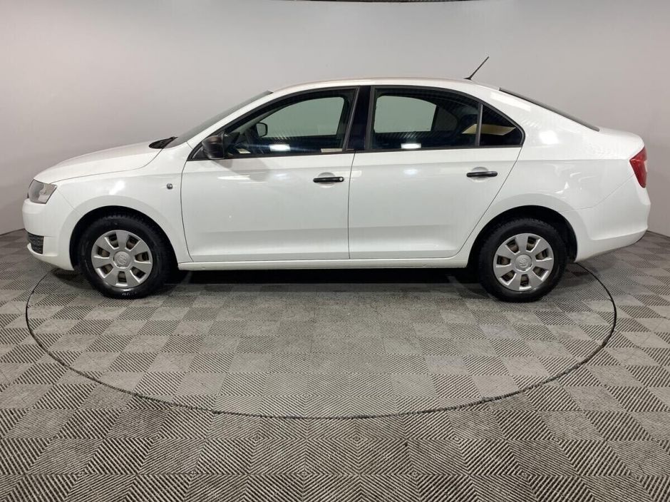 Skoda Rapid, 1.6 л, МТ, 2015 фото 10