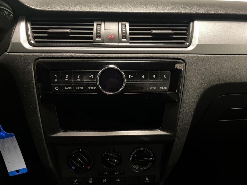 Skoda Rapid, 1.6 л, МТ, 2015 фото 17