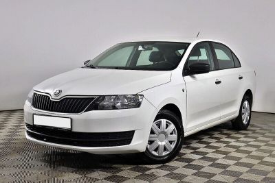 Skoda Rapid, 1.6 л, МКПП, 2015 фото 3