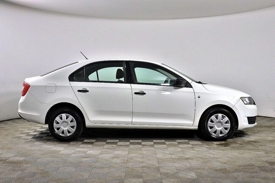 Skoda Rapid, 1.6 л, МТ, 2015 фото 6