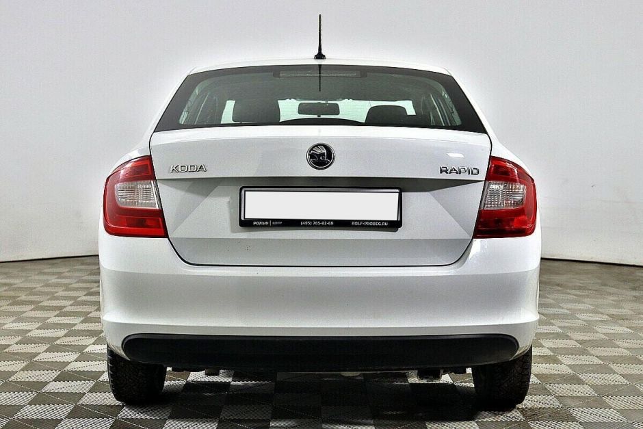 Skoda Rapid, 1.6 л, МТ, 2015 фото 8