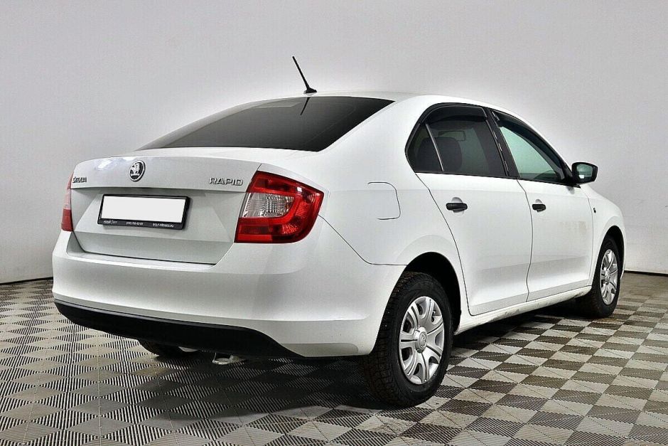 Skoda Rapid, 1.6 л, МТ, 2015 фото 7