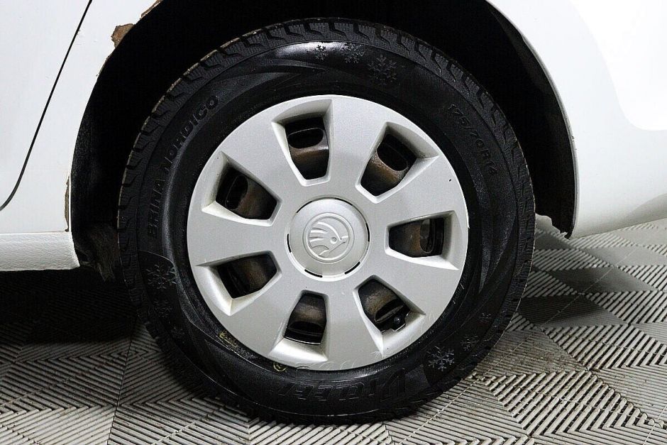 Skoda Rapid, 1.6 л, МТ, 2015 фото 1