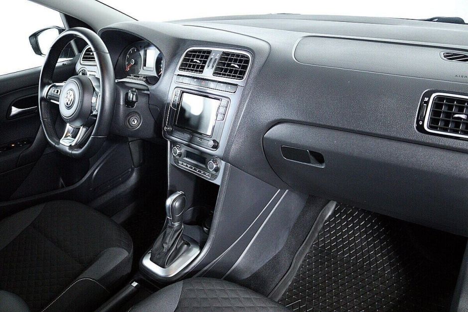 Volkswagen Polo, 1.4 л, Робот, 2018 фото 12