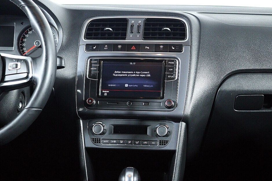 Volkswagen Polo, 1.4 л, Робот, 2018 фото 16