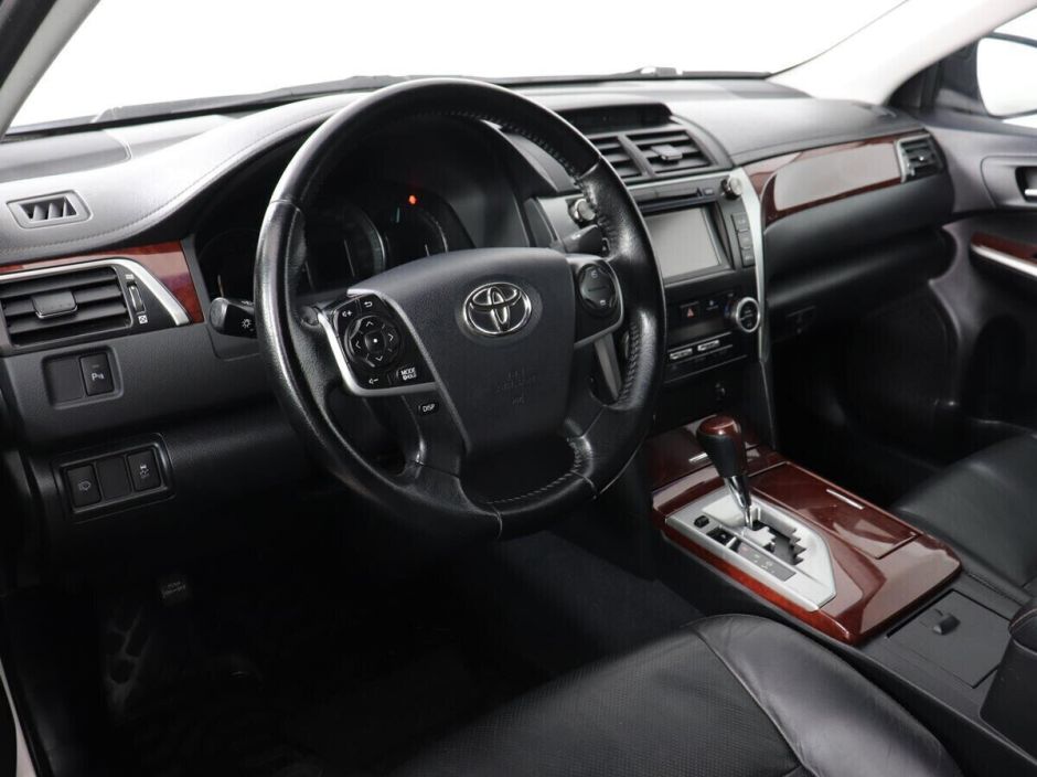 Toyota Camry, 2.5 л, АТ, 2012 фото 11