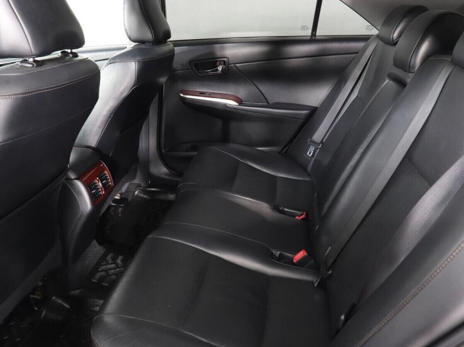 Toyota Camry, 2.5 л, АТ, 2012 фото 2