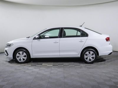 Volkswagen Polo, 1.6 л, МКПП, 2022 фото 10