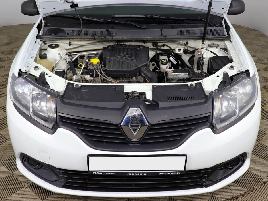 Renault Logan, 1.6 л, МТ, 2017 фото 1