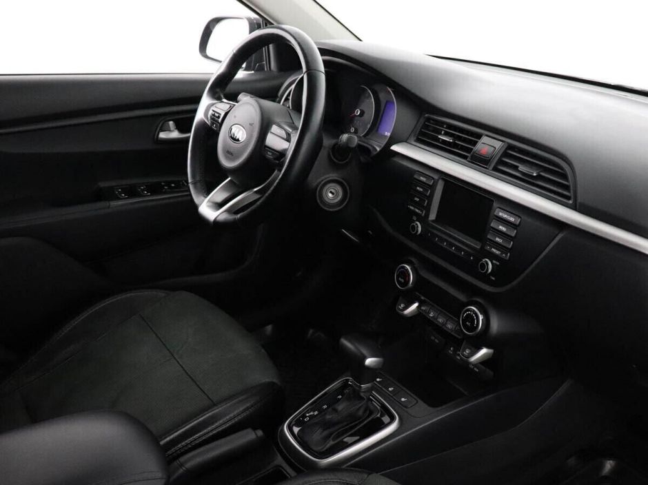 Kia Rio, 1.6 л, АТ, 2017 фото 9