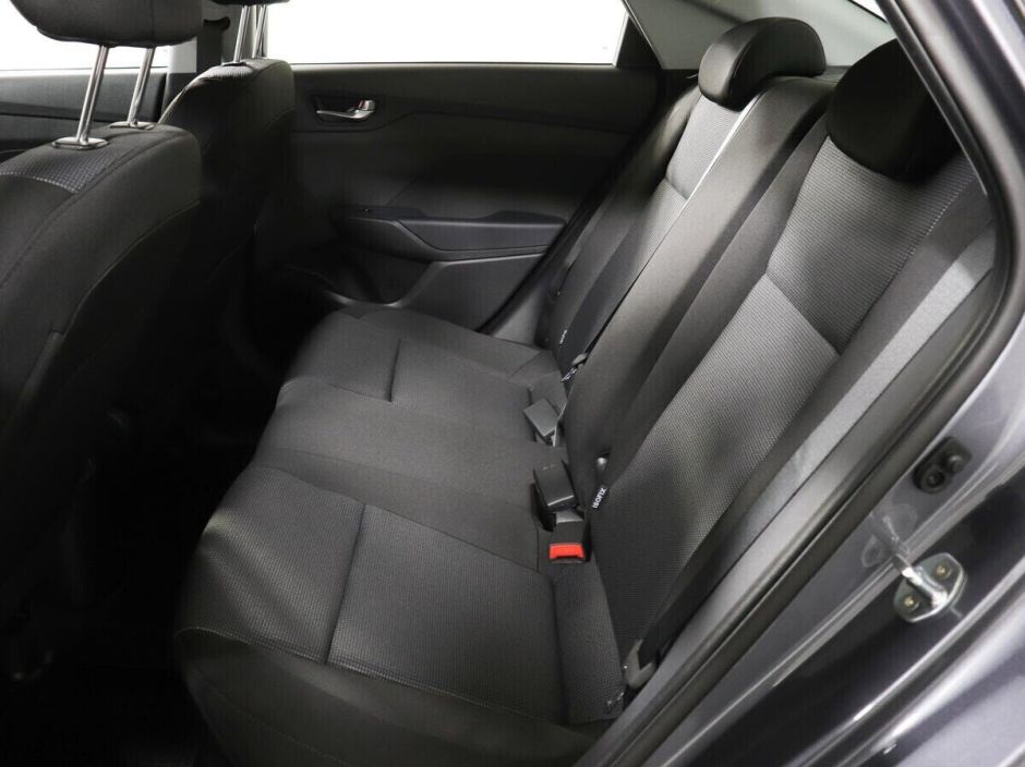 Hyundai Solaris, 1.6 л, МТ, 2022 фото 12