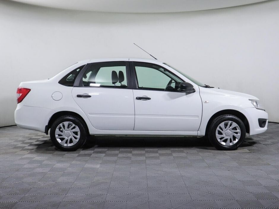 LADA (ВАЗ) Granta, 1.6 л, МТ, 2018 фото 6