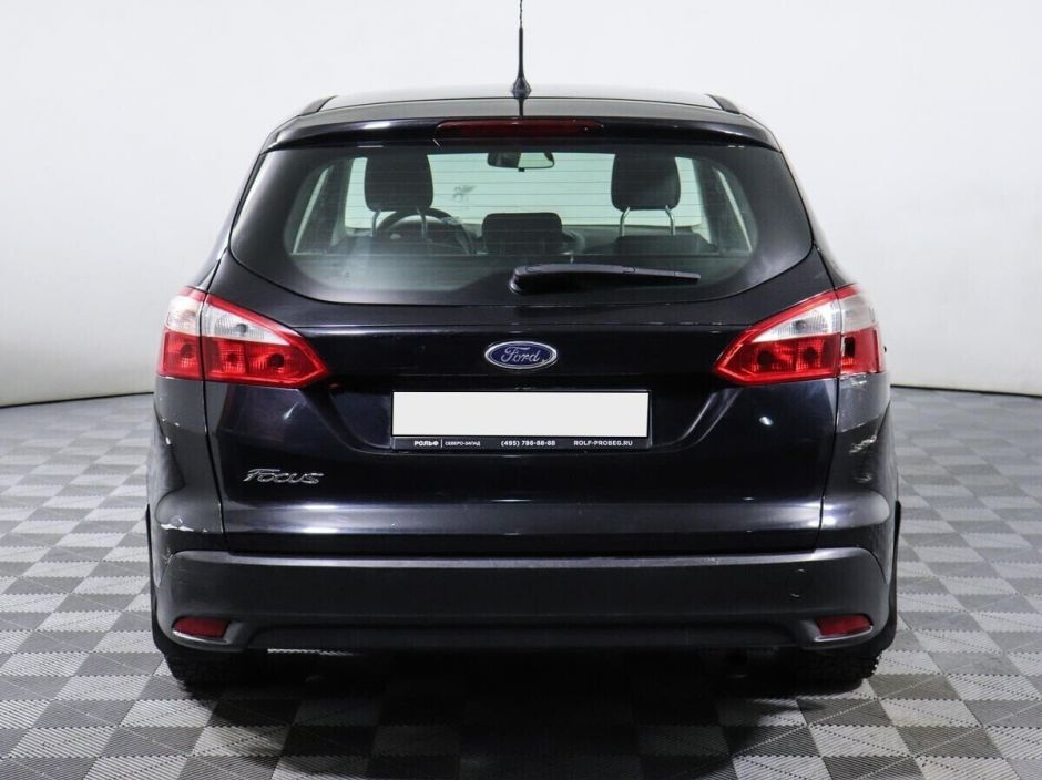 Ford Focus, 1.6 л, Робот, 2013 фото 8