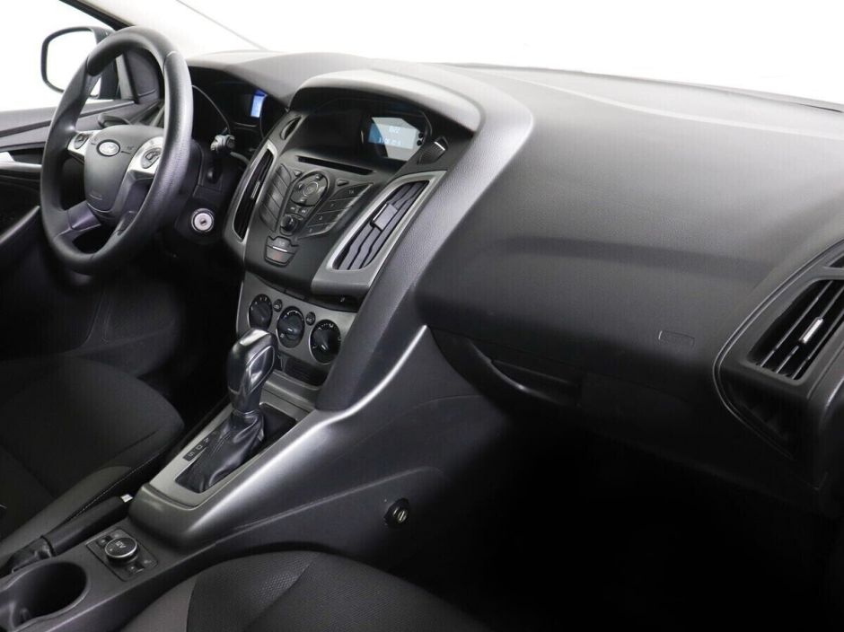 Ford Focus, 1.6 л, Робот, 2013 фото 11