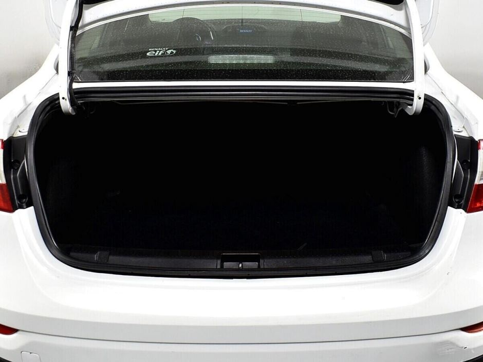 Renault Fluence, 1.6 л, Вариатор, 2013 фото 12