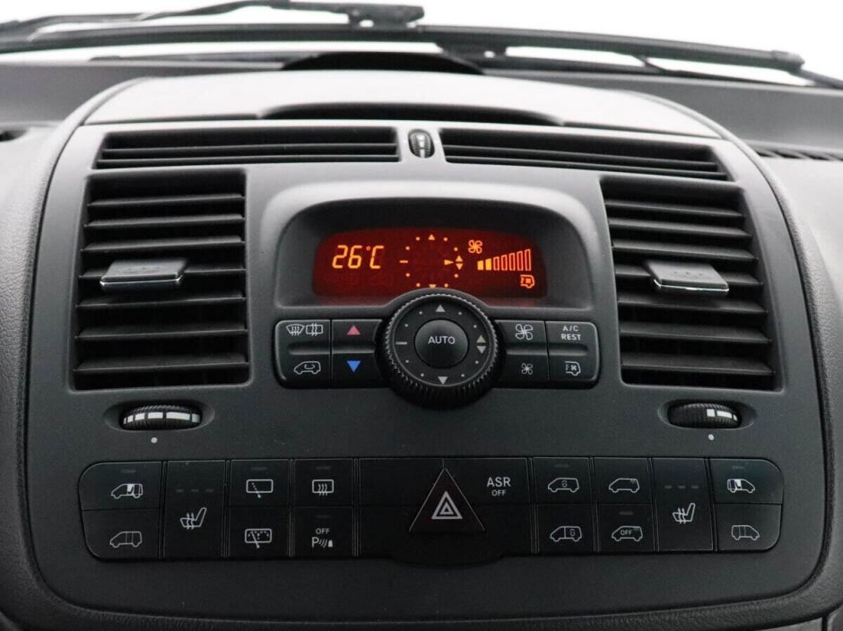 Mercedes-Benz Viano, 3.5 л, АТ, 2011 фото 10