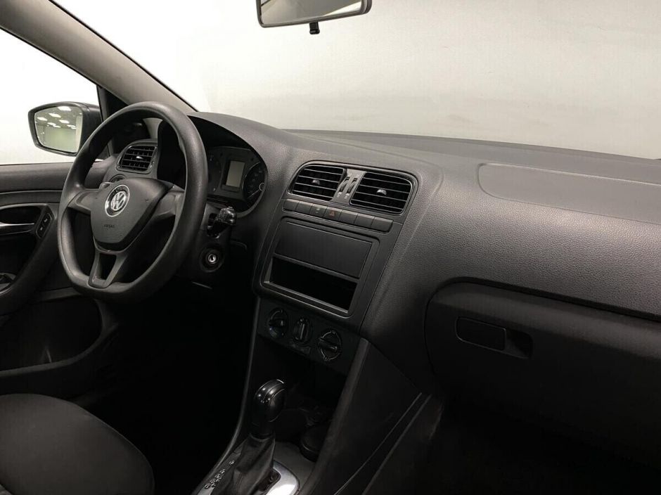 Volkswagen Polo, 1.6 л, АТ, 2019 фото 13