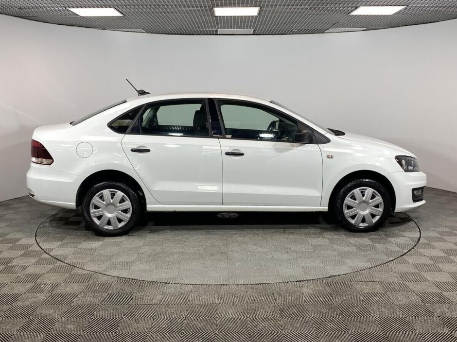 Volkswagen Polo, 1.6 л, АТ, 2020 фото 6