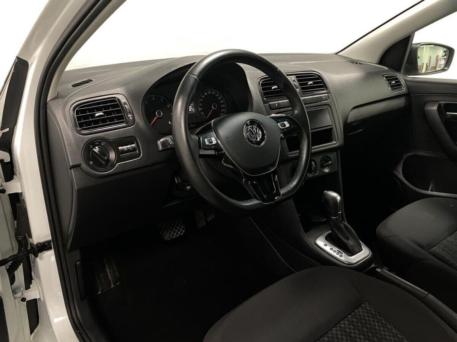 Volkswagen Polo, 1.6 л, АТ, 2020 фото 11