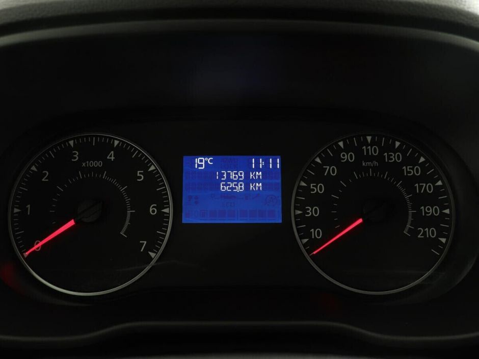 Renault Duster, 1.6 л, МТ, 2021 фото 2