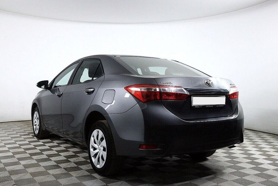 Toyota Corolla, 1.6 л, Вариатор, 2014 фото 9