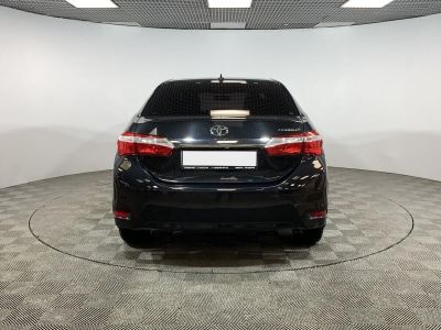 Toyota Corolla, 1.6 л, CVT, 2018 фото 8