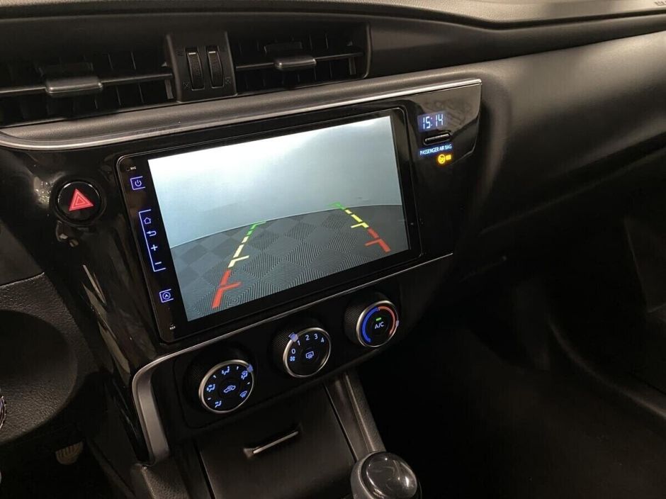 Toyota Corolla, 1.6 л, Вариатор, 2018 фото 17