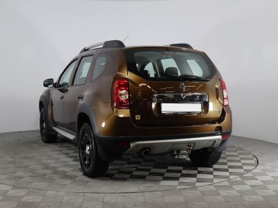 Renault Duster, 2.0 л, АКПП, 2013 фото 9