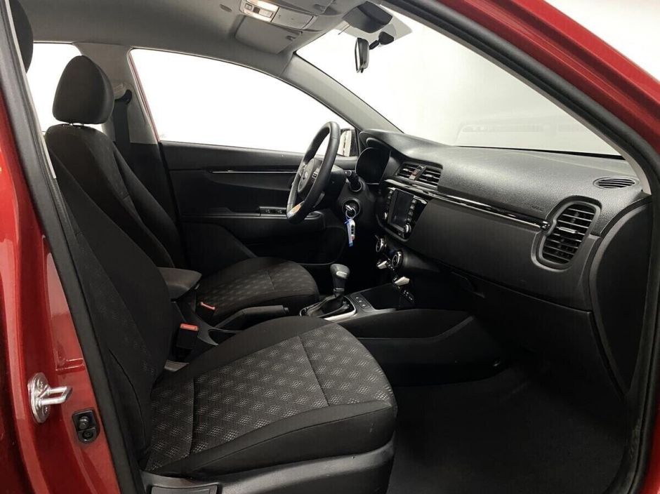Kia Rio, 1.6 л, АТ, 2020 фото 13