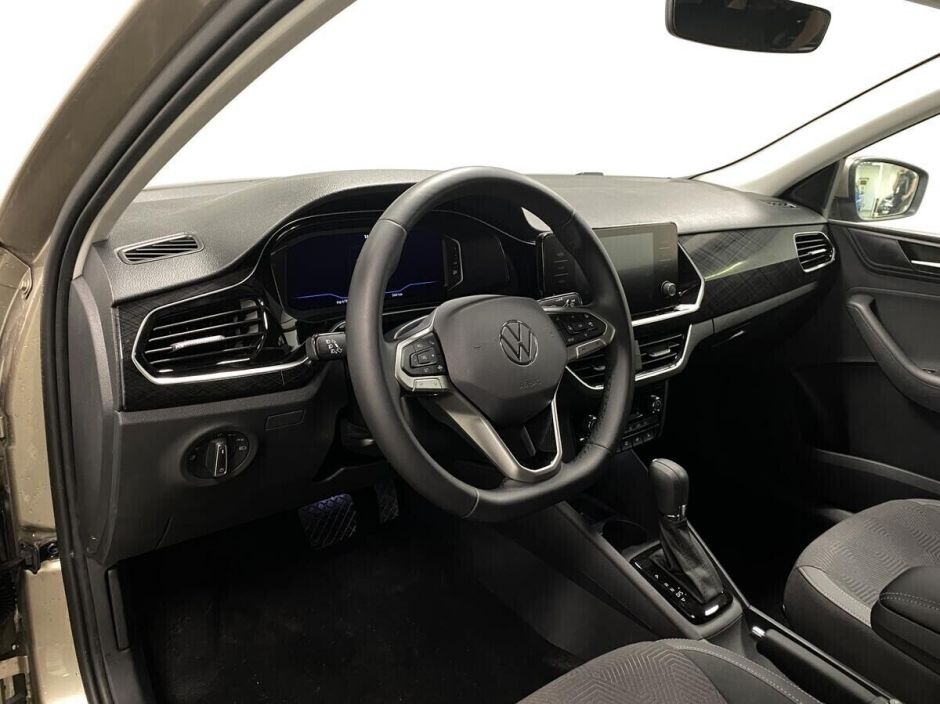 Volkswagen Polo, 1.4 л, Робот, 2022 фото 11