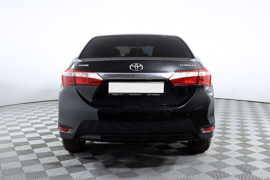 Toyota Corolla, 1.6 л, МТ, 2013 фото 8