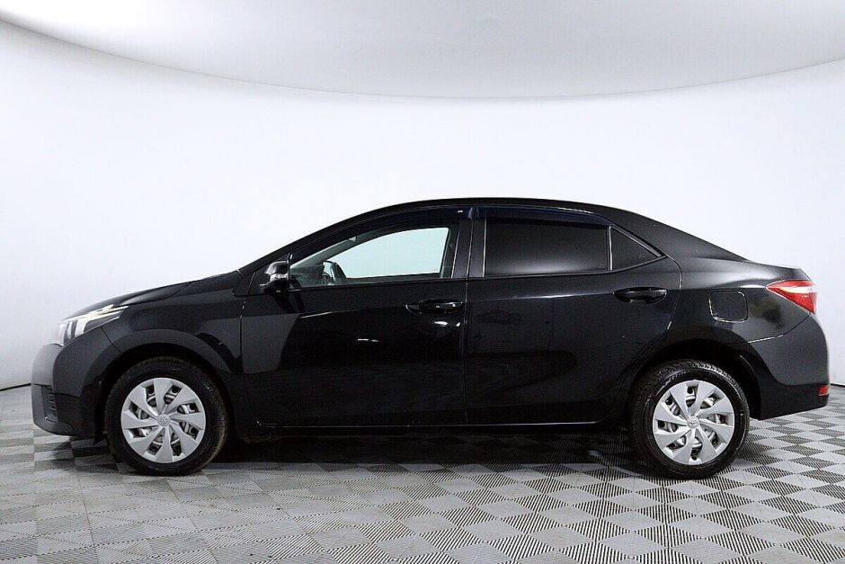 Toyota Corolla, 1.6 л, МТ, 2013 фото 10