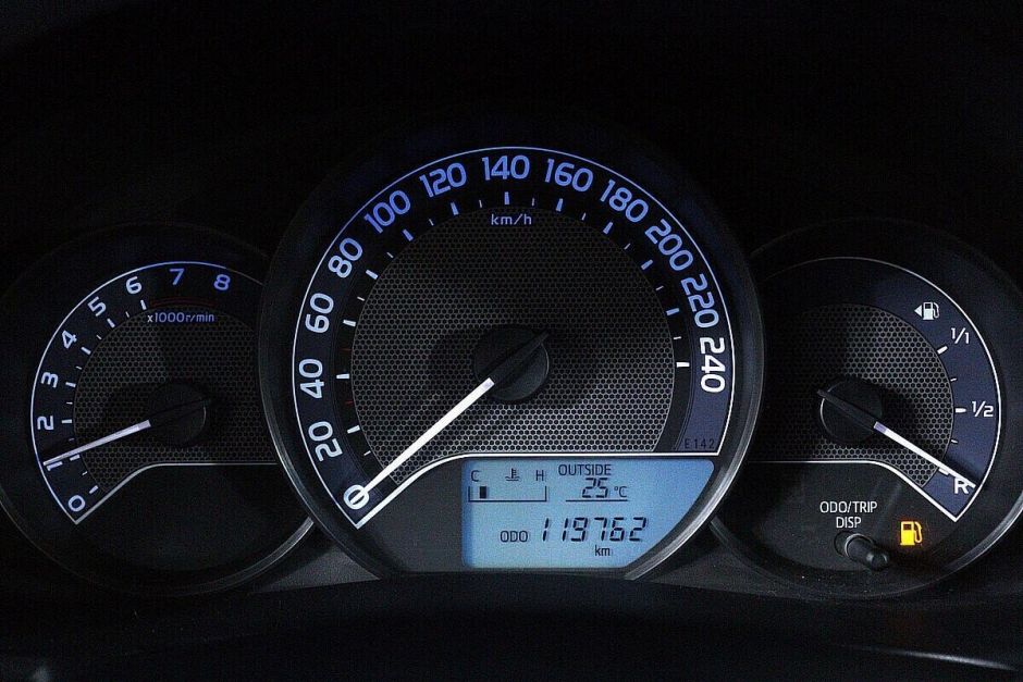 Toyota Corolla, 1.6 л, МТ, 2013 фото 14