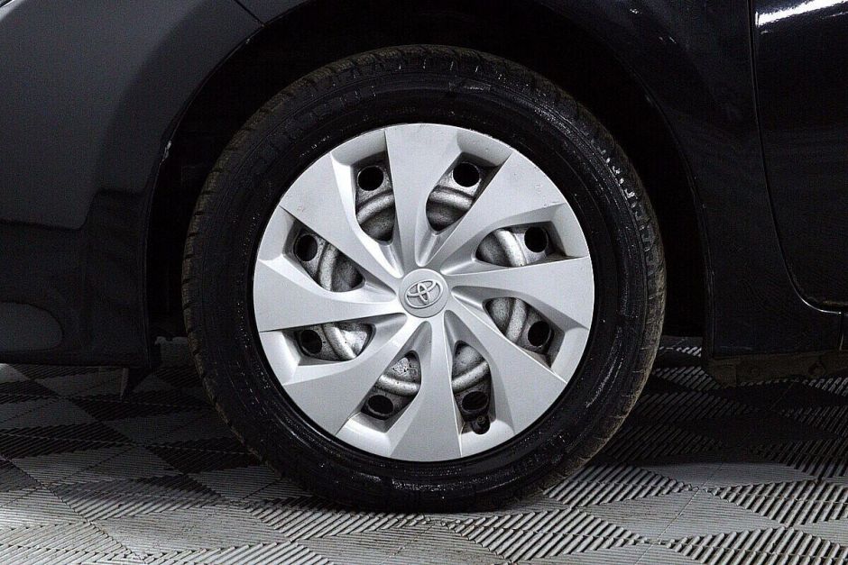 Toyota Corolla, 1.6 л, МТ, 2013 фото 1