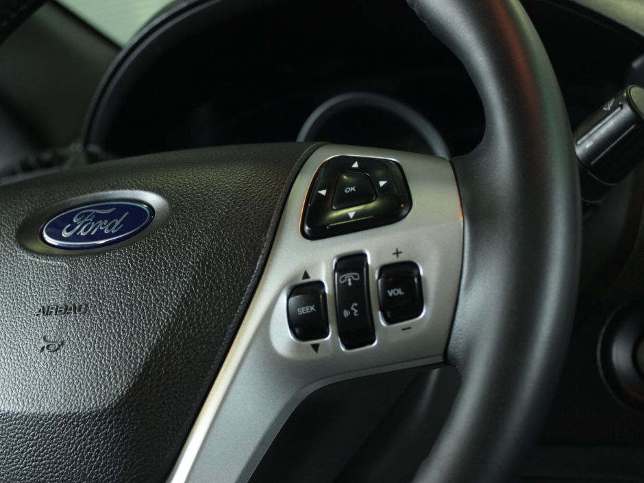 Ford Explorer, 3.5 л, АТ, 2012 фото 11