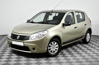 Renault Sandero, 1.6 л, АКПП, 2011 фото 3