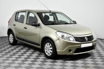 Renault Sandero, 1.6 л, АКПП, 2011 фото 5