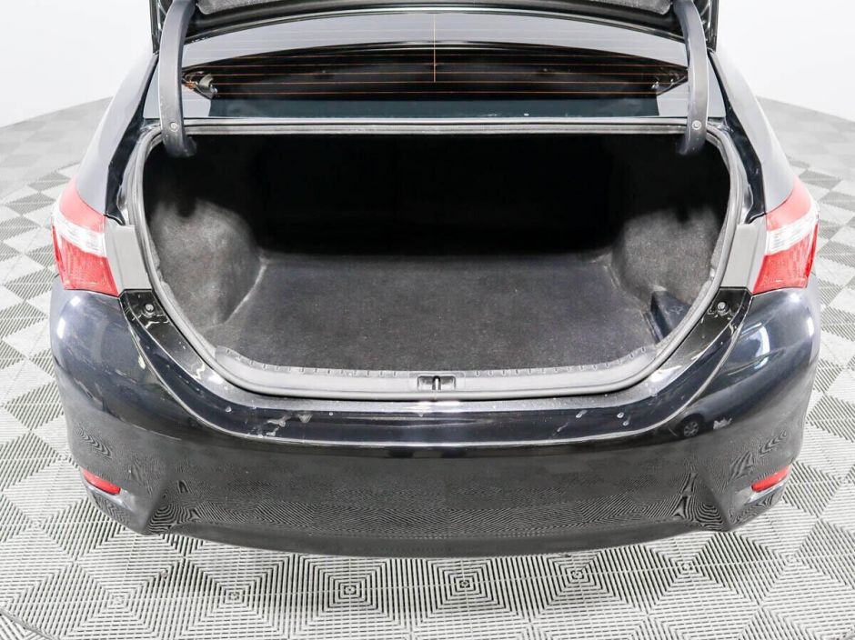 Toyota Corolla, 1.6 л, Вариатор, 2018 фото 1