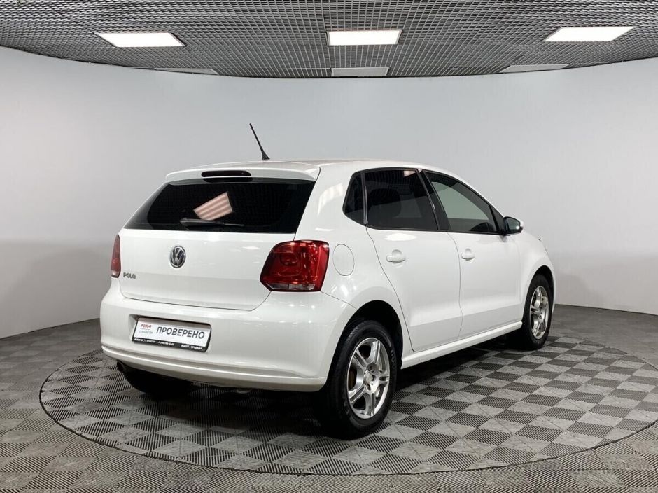 Volkswagen Polo, 1.4 л, Робот, 2012 фото 7