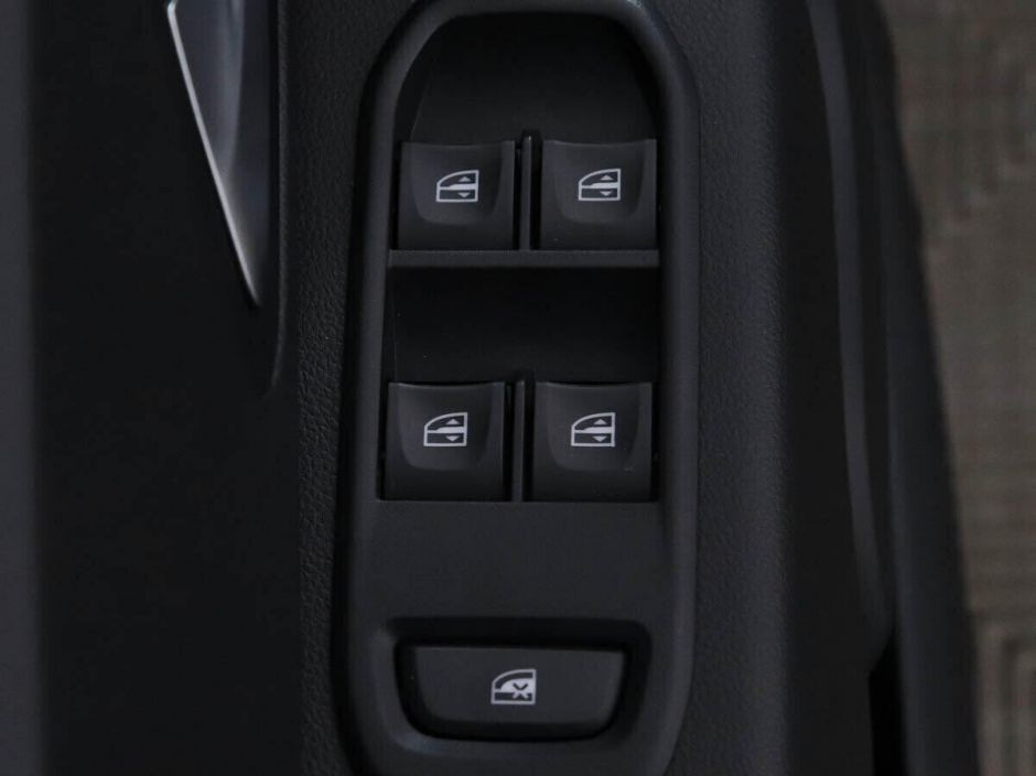 Renault Duster, 1.6 л, МТ, 2021 фото 23