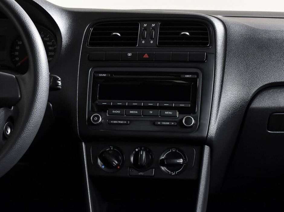 Volkswagen Polo, 1.6 л, МТ, 2014 фото 17