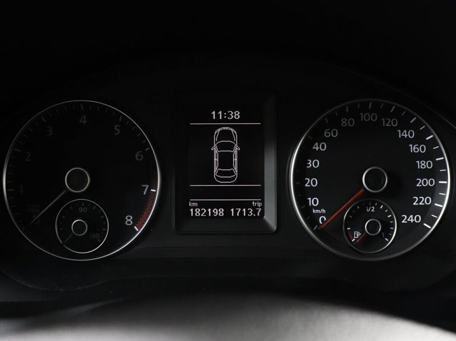 Volkswagen Jetta, 1.4 л, Робот, 2010 фото 13