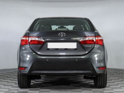 Toyota Corolla, 1.6 л, CVT, 2015 фото 8