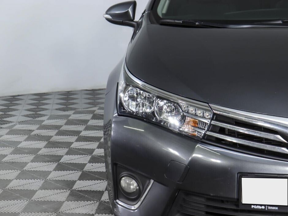 Toyota Corolla, 1.6 л, Вариатор, 2015 фото 2