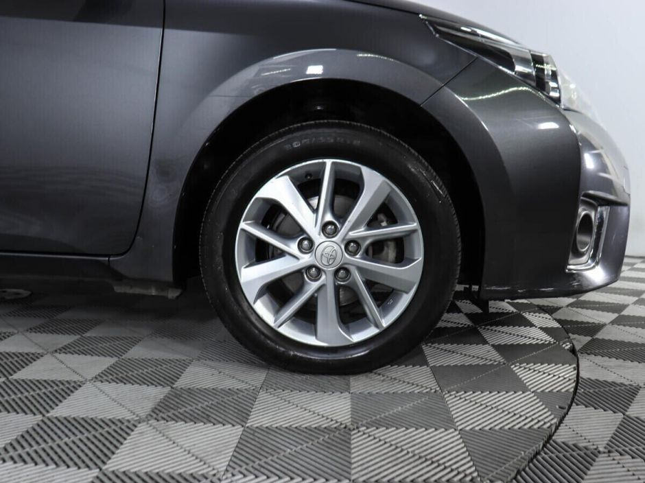 Toyota Corolla, 1.6 л, Вариатор, 2015 фото 1